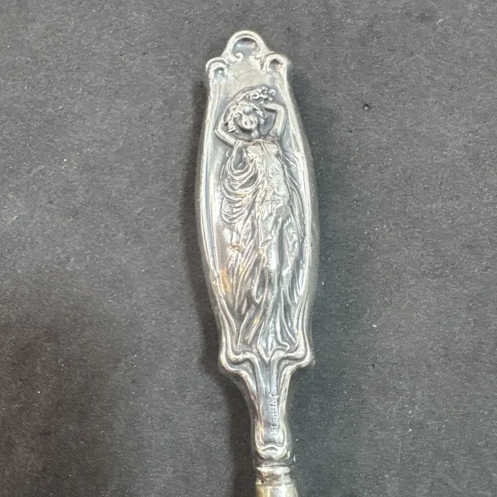 Antique Sterling Silver Shoe Horn Art Lady Handle